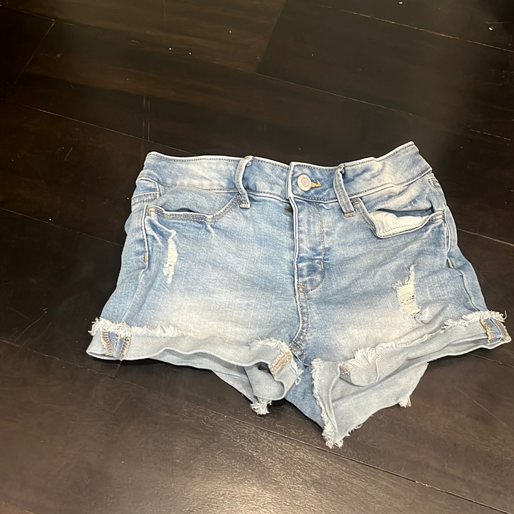 Girls so jean shorts, size 10 with pockets